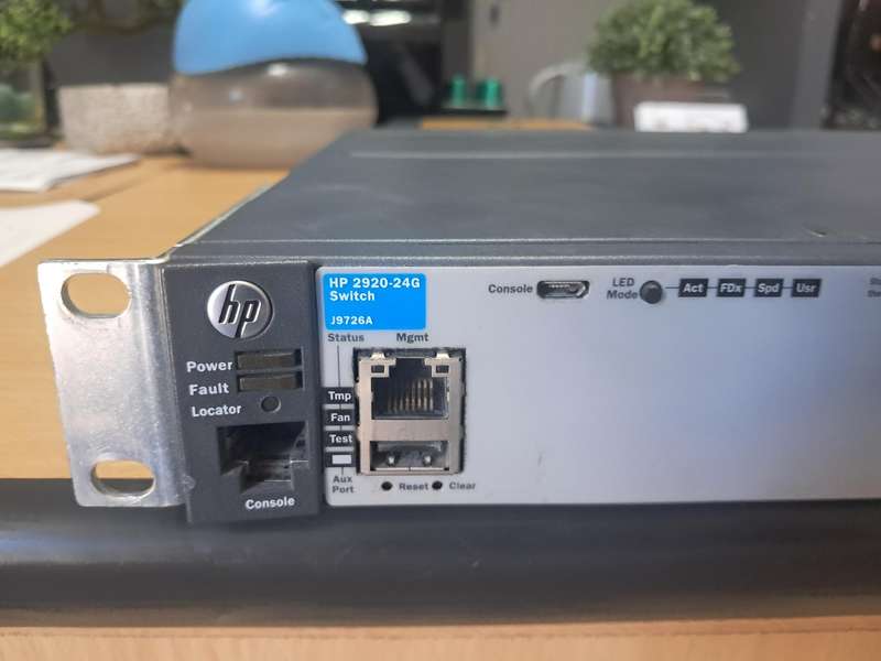 HP 2920-24G Switch (J9726A)
