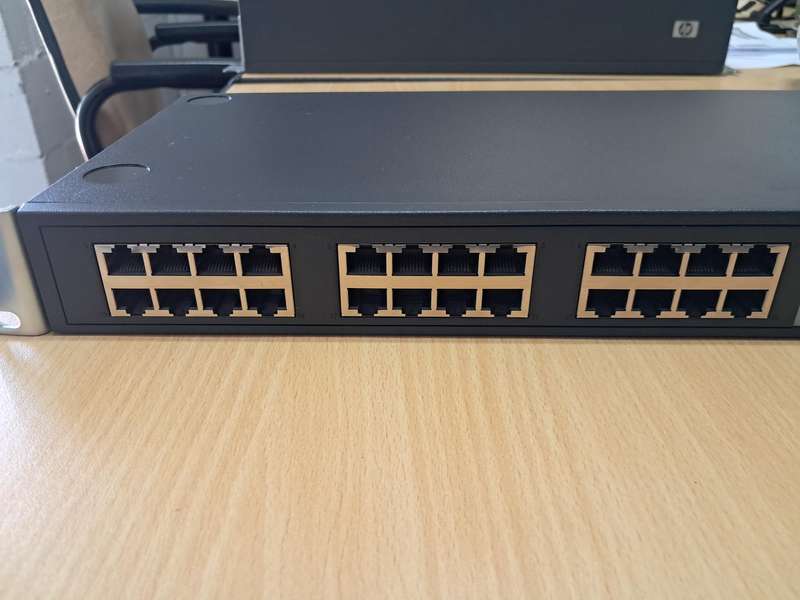 3COM Baseline Switch 2924 SFP Plus (3CBLSG24)