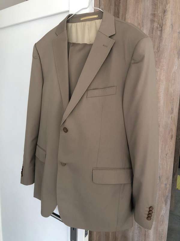 Khaliques 2 Piece Italian Mens Suit