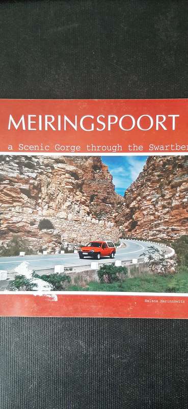 Meiringspoort by Helena Marincowitz