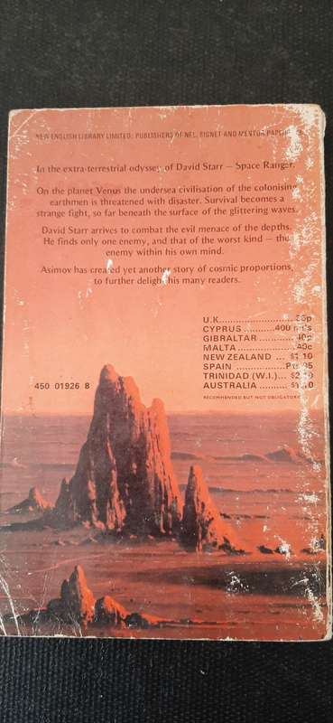 Oceans of Venus - No. 4 in the series by Isaac Asimov
