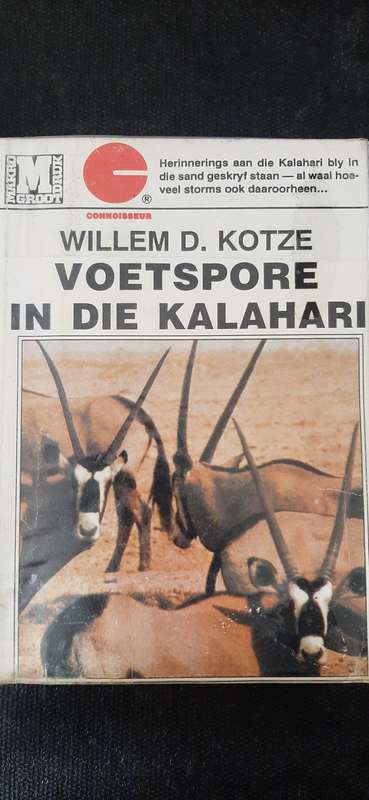 Voetspore in die Kalahari deur Willem D. Kotze (Large Print)