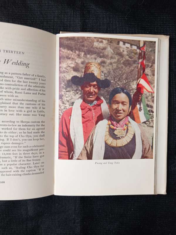 Cho Oyu by Herbert Tichy
