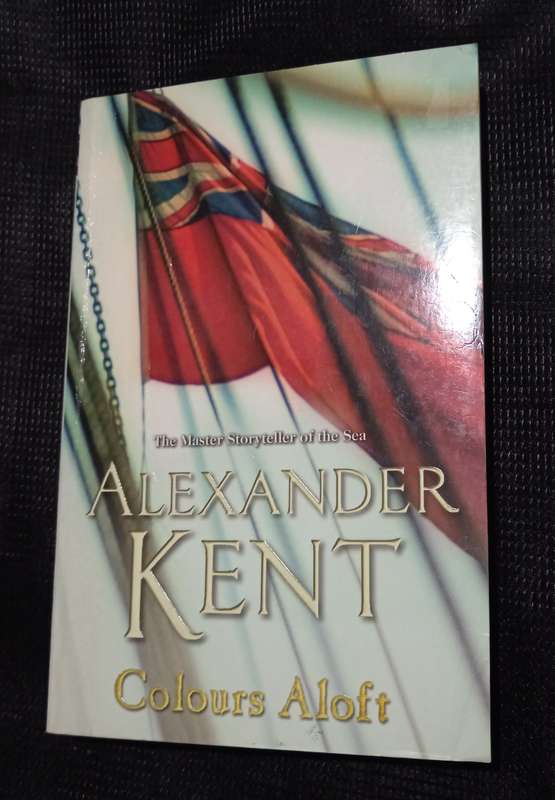 Colours Aloft by Alexander Kent