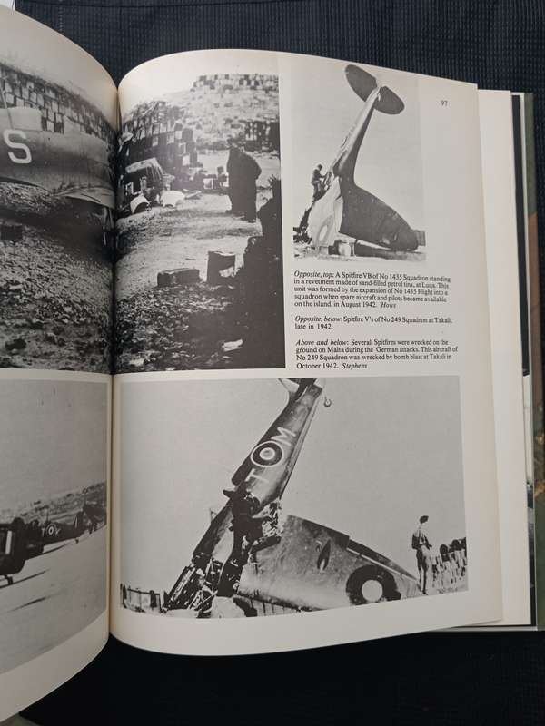Spitfire A Documentary History by Alfred Price