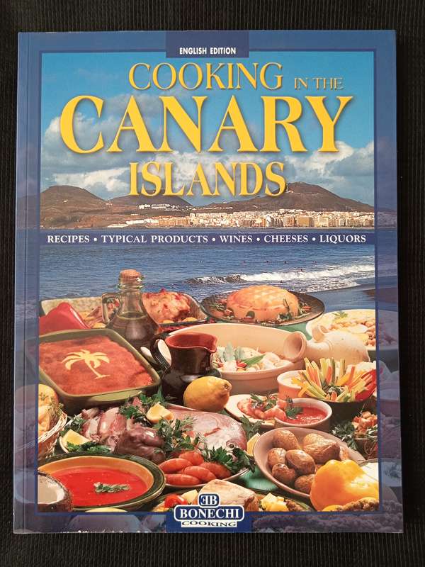Cooking in the Canary Islands by Julia Weiss(English Translation)