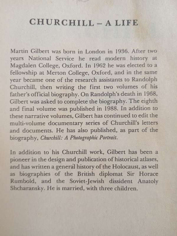 Churchill A Life by Martin Gilbert