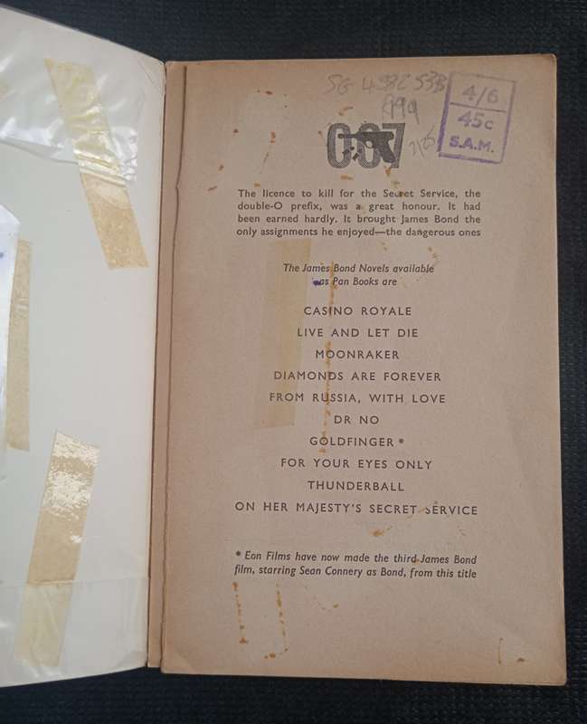 James Bond 007 On Her Majesty's Secret Service by Ian Fleming