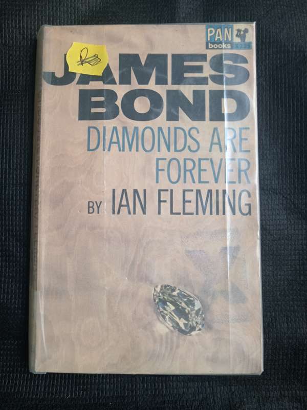 James Bond 007 Diamonds are Forever by Ian Fleming