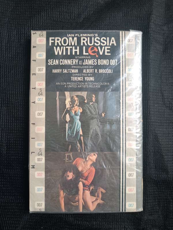 James Bond 007 From Russia with Love by Ian Fleming
