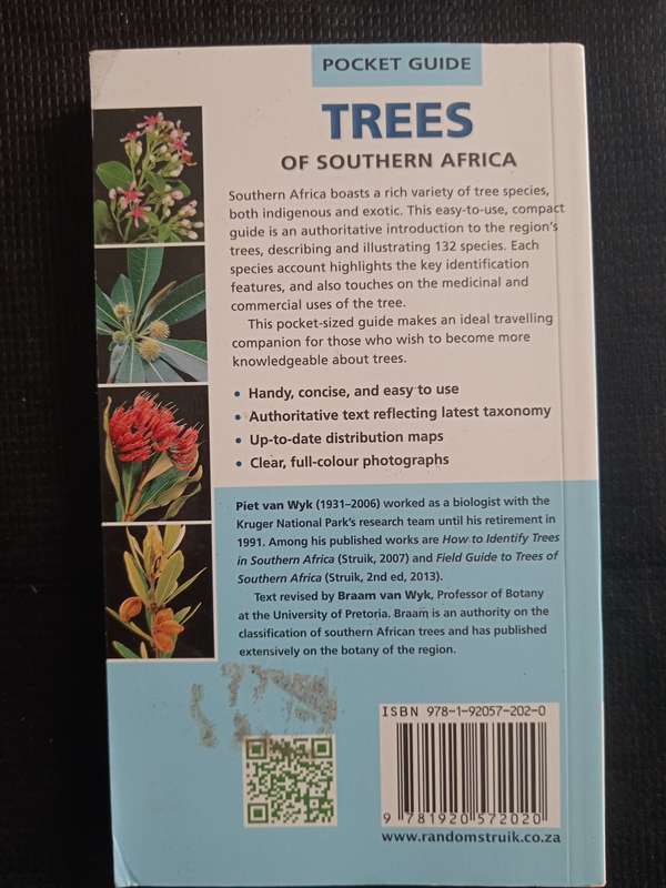 Pocket guide Trees of Southern Africa by Piet van Wyk