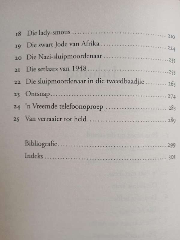 Oor Krygers Korrelkippe en Konkelaars by Max du Preez