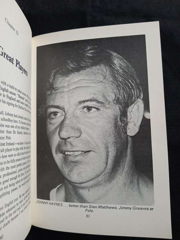 Balls My Life & Laughs in Soccer by Budgie Byrne
