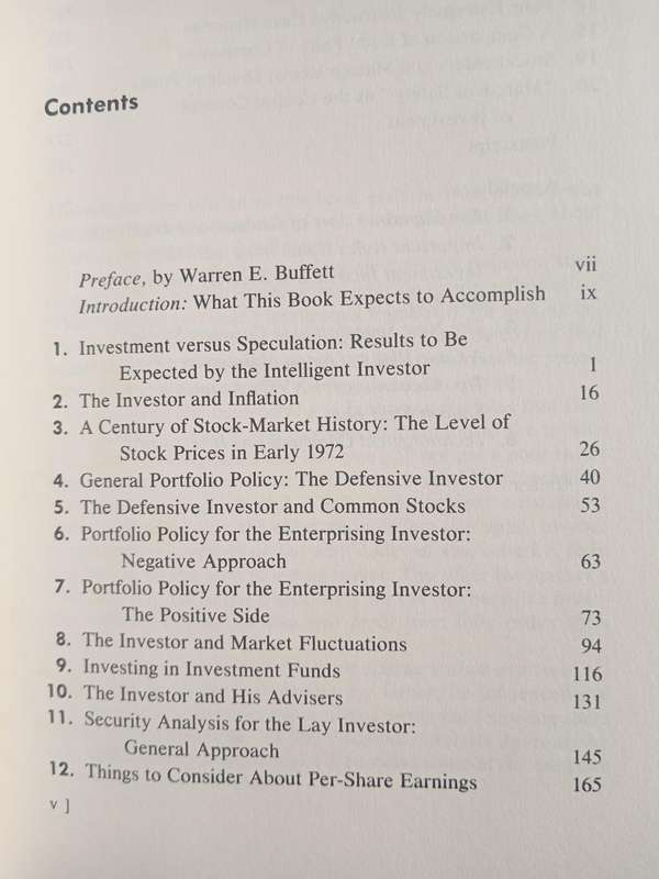 The Intelligent Investor by Benjamin Graham with an Introduction & Appendix by Warren E Buffett