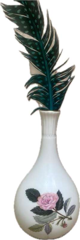 Wedgwood Hathaway Rose Bud Vase bone china