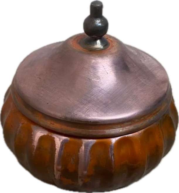 Vintage royal sable copper pin trinket box with thimble