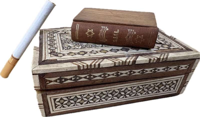 Vintage mini Jewish Torah book in mother of pearl trinket box