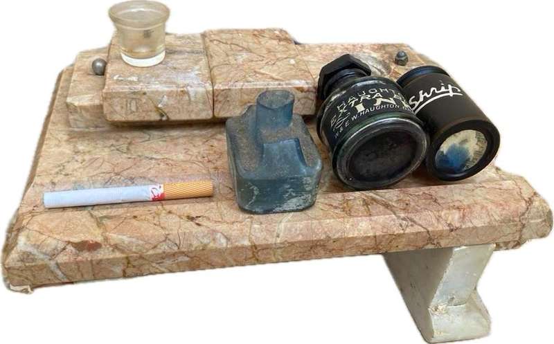 Vintage marble double inkwell ink with old ink bottles in case