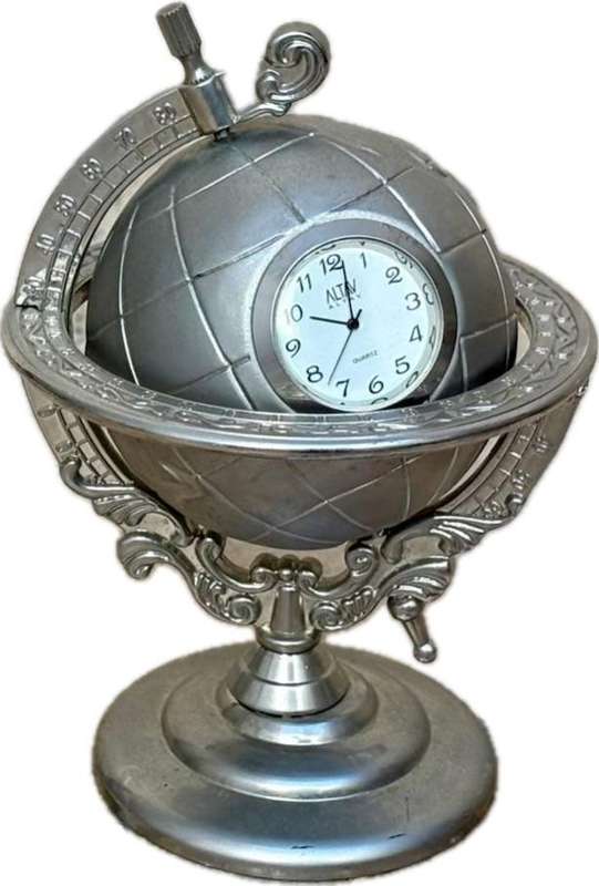 Desk top globe clock by ALTAV
