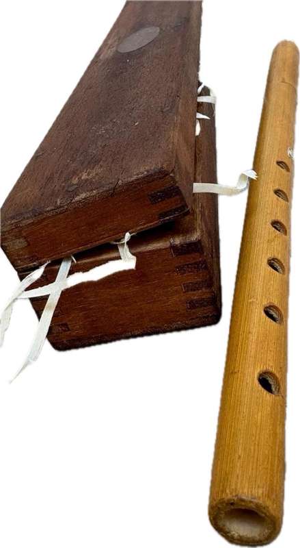 Vintage wood bamboo flute Japan in wood box