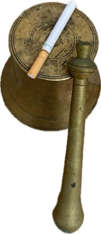 Vintage heavy brass mortar and pestle no 8 , with signs of age
