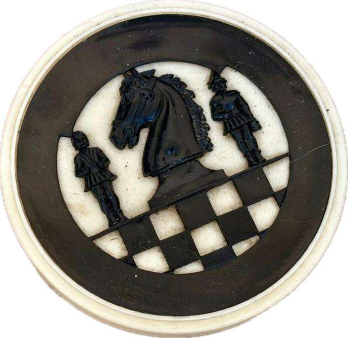 Vintage chess set bakelite  pieces wooden board , western Germany