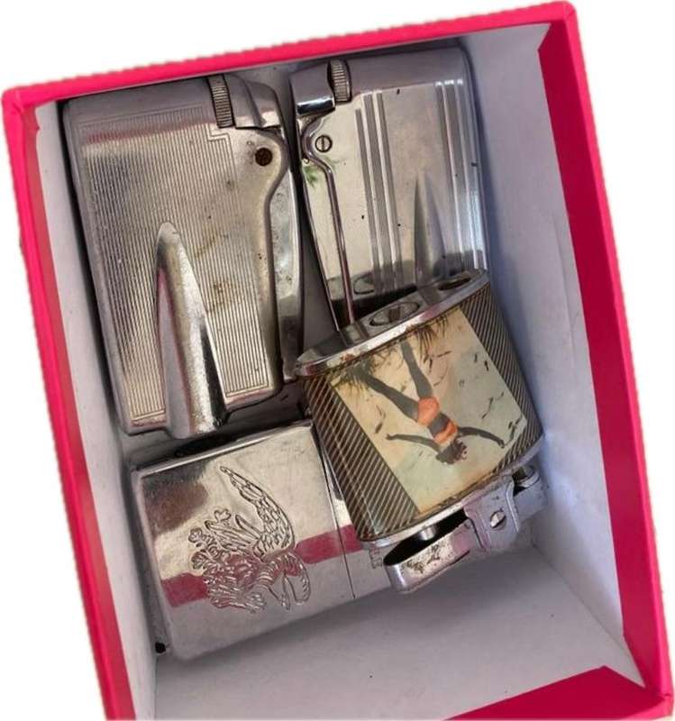 Vintage lighter lot of 5 including pair of Ronson lighters