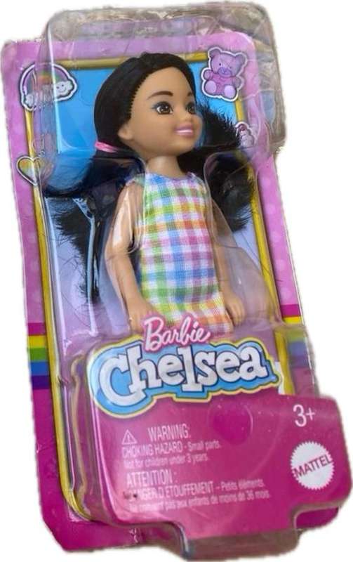 Barbie Chelsea doll with Barbie fashion pack