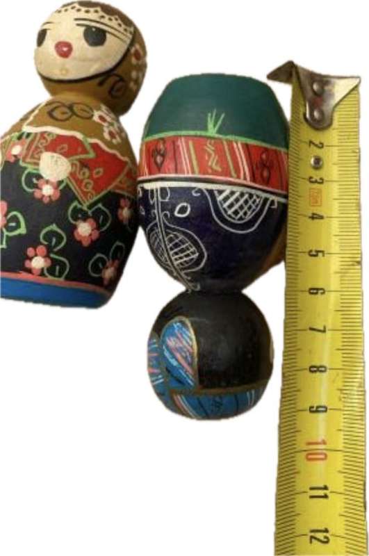 Kokeshi doll pair