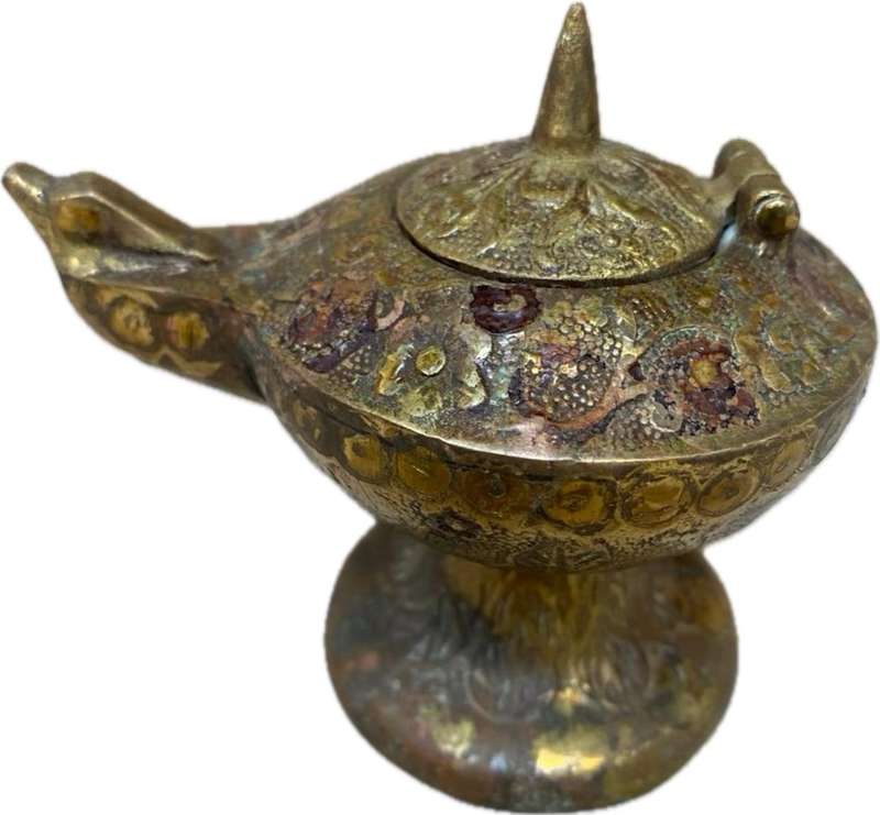 Vintage brass oil lamp engraving floral flame bird head
