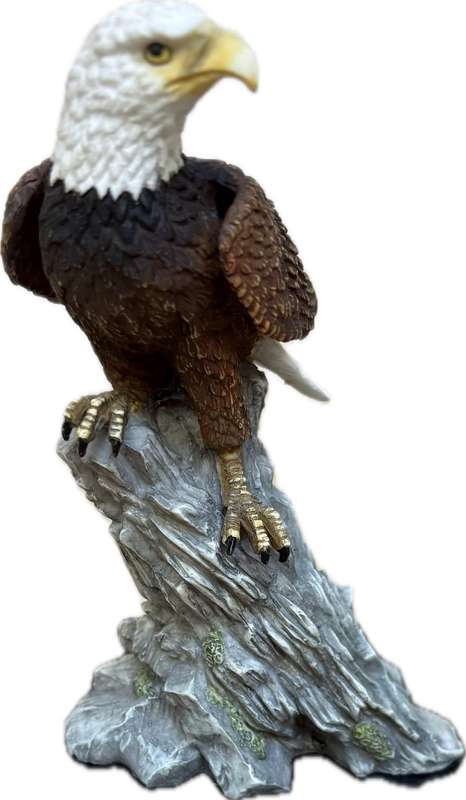 Bald eagle sculpture on marble base crystal cathedral Eagles club 2004 10 inch , 25 cm