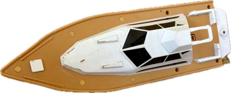 Maisto remote control motor yacht  boat pair , twin screw , no remote , sold as spares