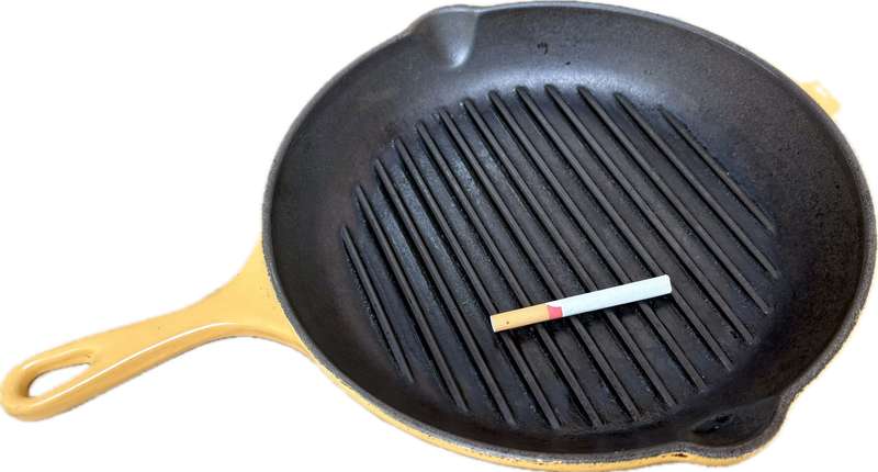Le  Creuset Pan cast iron enamel 26 cm round yellow
