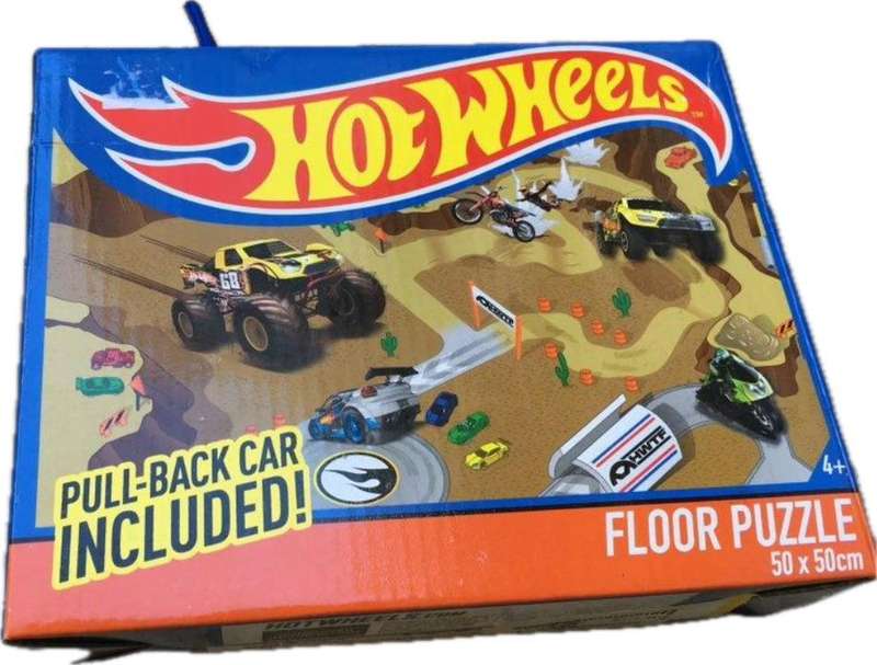 Hot wheels puzzle track with car