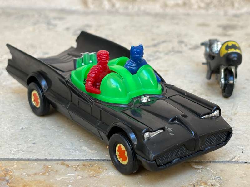 Batman Batmobile car Azrak Hamway 1976