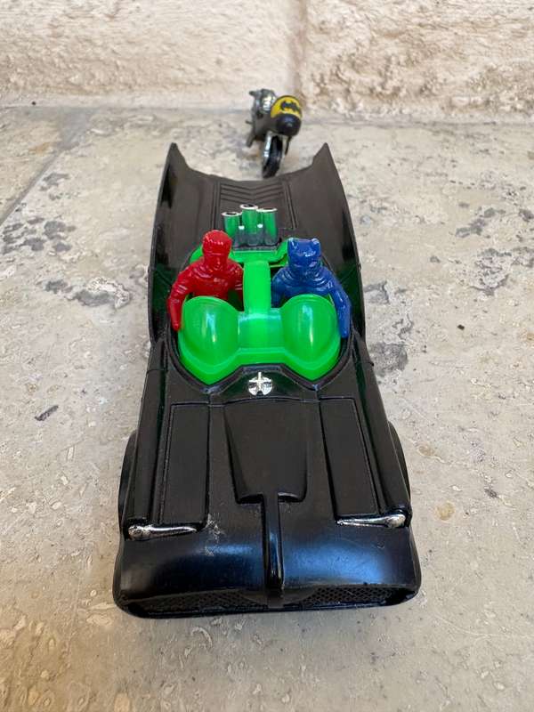 Batman Batmobile car Azrak Hamway 1976
