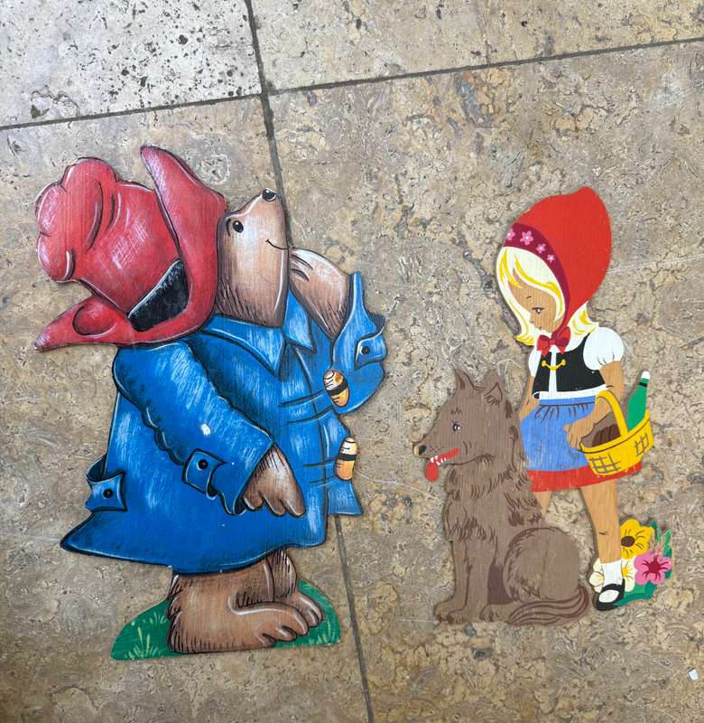 vintage rare Mertons Kunst little red riding hood no 1018  alfred Mertons , Paddington bear pair