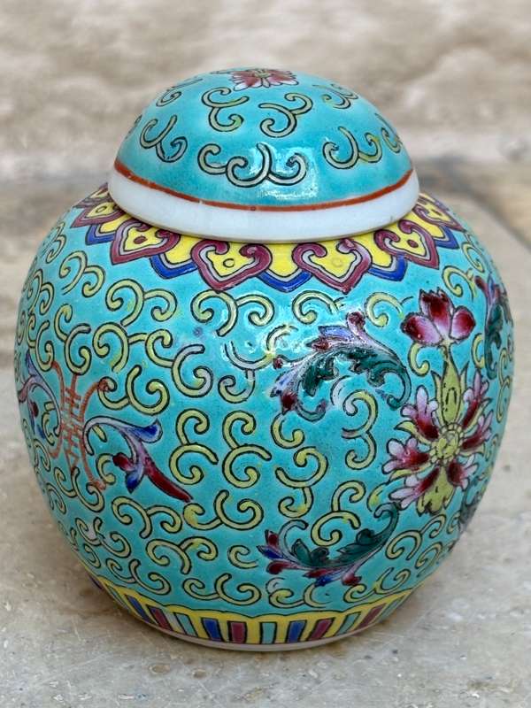 Vintage Chinese  ginger jar + figurine