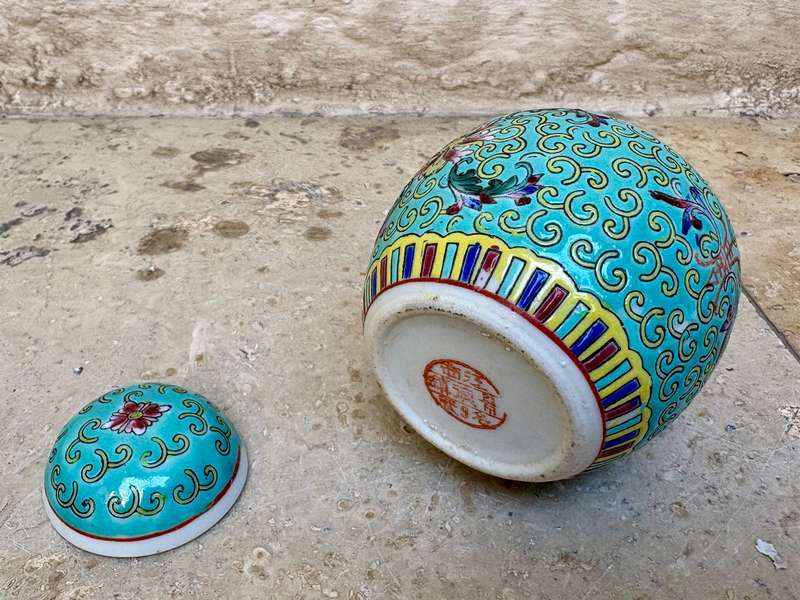 Vintage Chinese  ginger jar + figurine