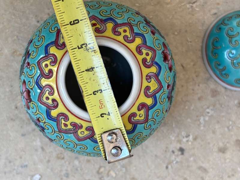 Vintage Chinese  ginger jar + figurine