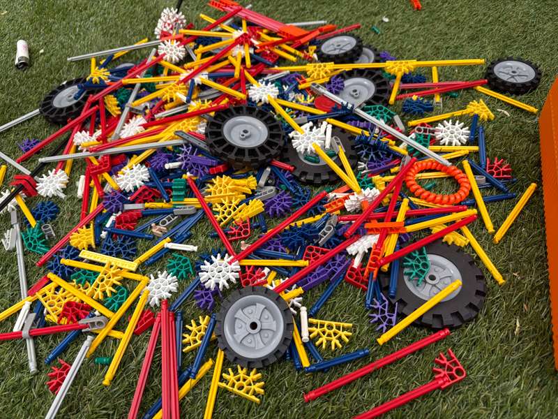 Vintage Knex k-Nex create and build toy bundle hard carry box lot orange