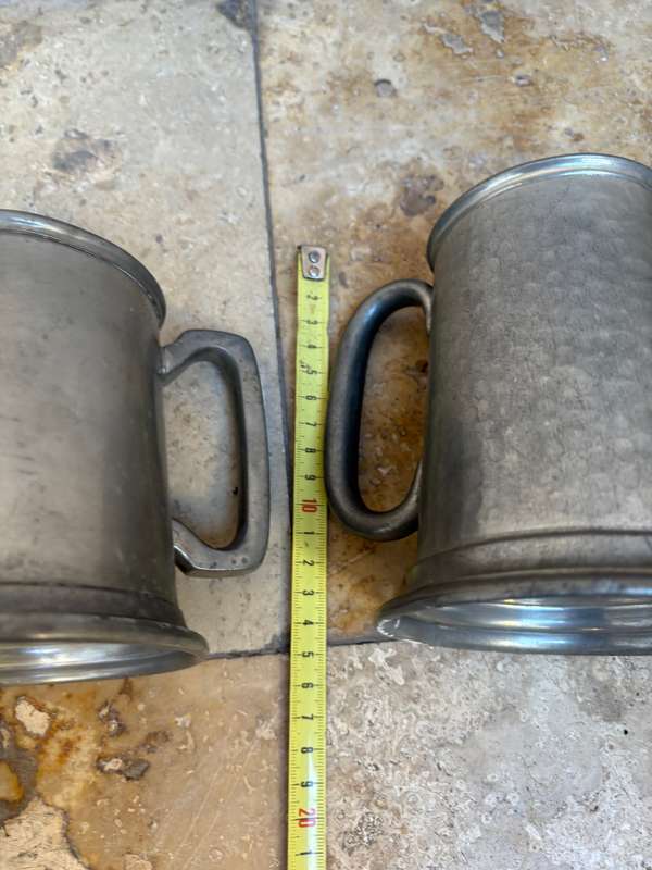 Vintage tankard lot of 4