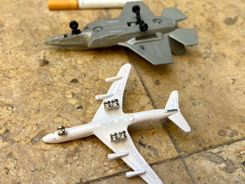 Matchbox F 39B fighter plane 2009 with Boeing 707 Japan airlines diecast