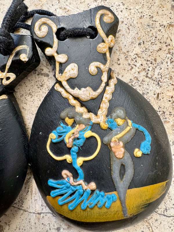 Vintage pair of spanish castanet  , hand painted. Castanets
