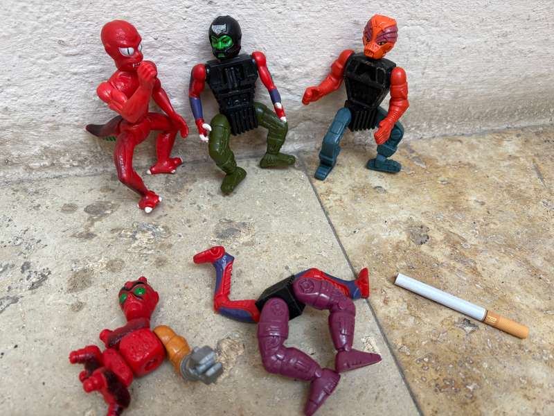 Multi-Bot of He-Man-Masters of the Universe 1986 Vintage Figure lot of 3 with he man spares MOTU