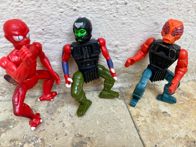 Multi-Bot of He-Man-Masters of the Universe 1986 Vintage Figure lot of 3 with he man spares MOTU