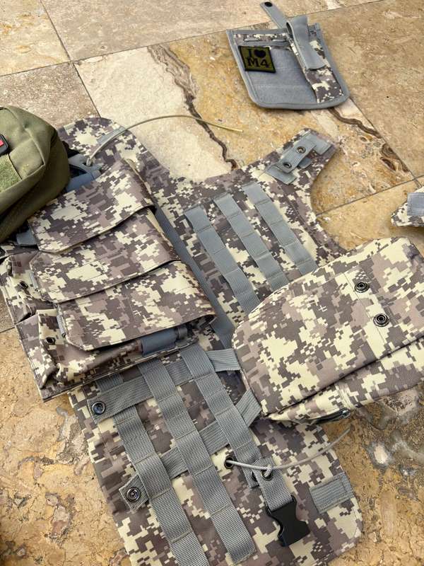 Lightweight Plate Carrier m4 Tactical Vest Military Hunting fishing  Combat adult adjustable