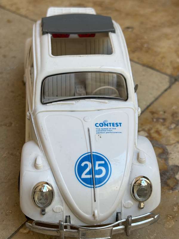 Vintage Wen Sheng love bug Volkswagen Beetle White contest no 25 toy car 1/18