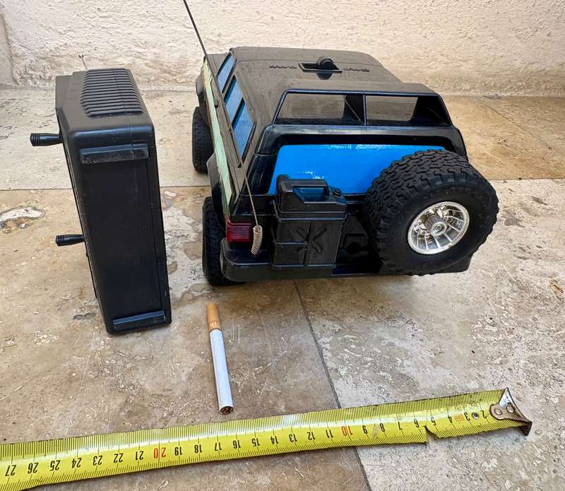 1981 Shinsei radio control Electron vintage Mountain Man Chevy Blazer car