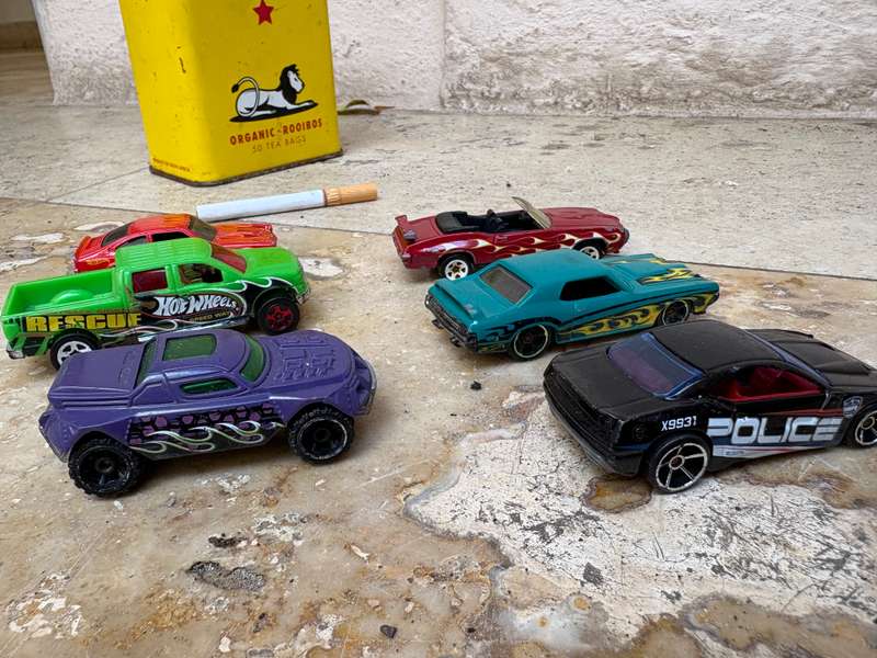 Hot wheels diecast car lot of 6 Mattel cars